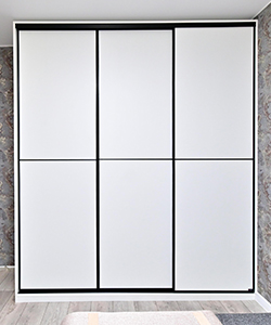 Шкаф-купе встроенный №052